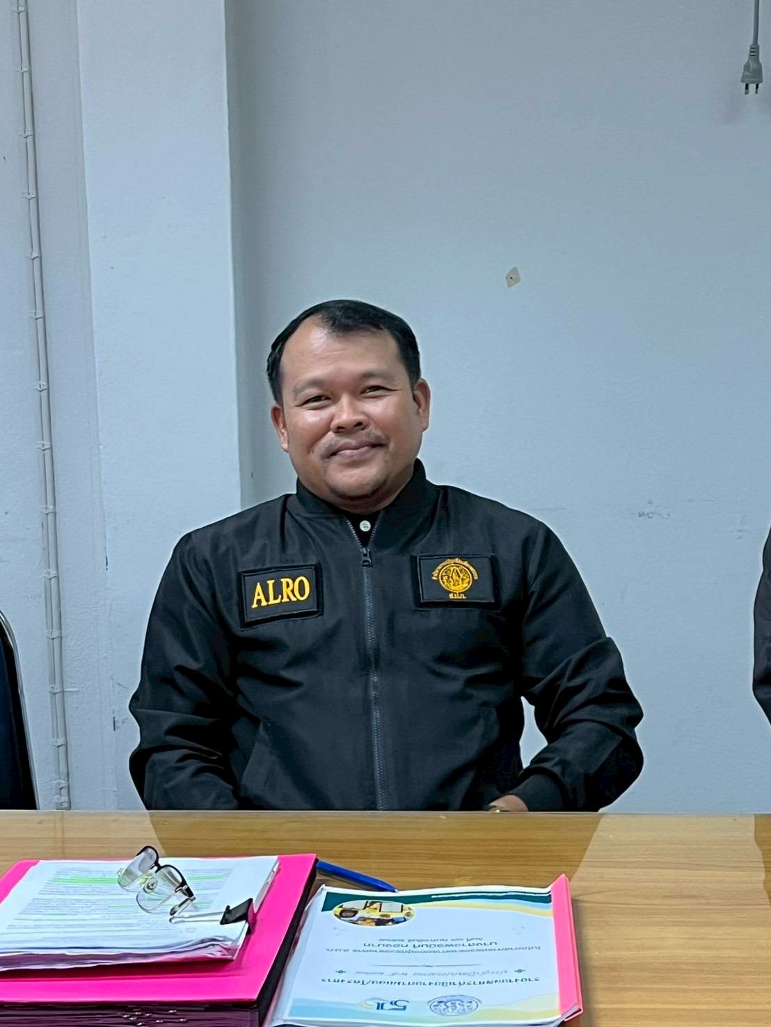 title - ผู้ตรวจราชการ ส.ป.ก. ประชุมติดตามผลการดำเนินงานตามแผนการตรวจราชการ ของ ส.ป.ก. ประจำปีงบประมาณ พ.ศ. 2569 รอบที่ 1 จังหวัดนครศรีธรรมราช